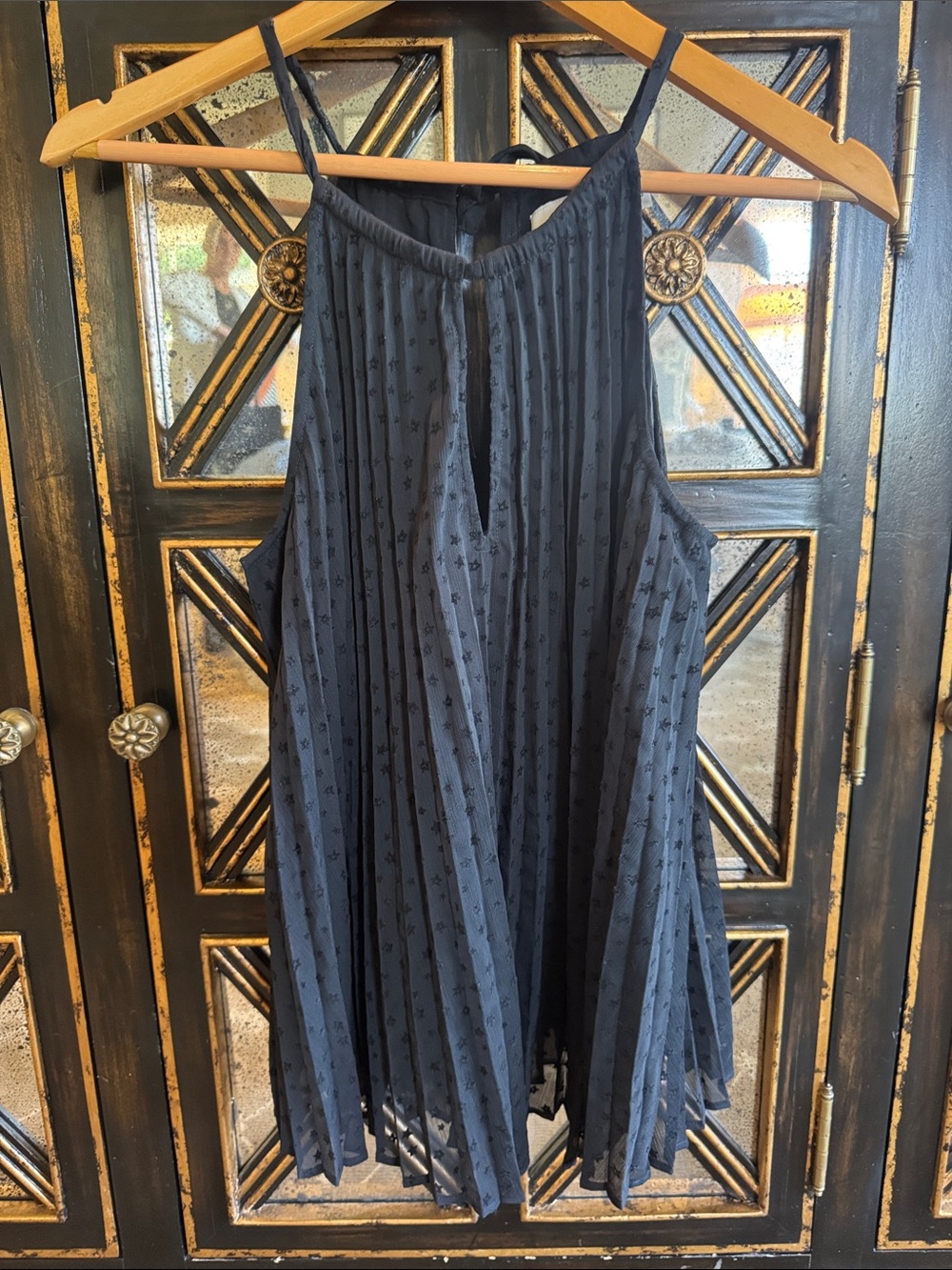 Vineyard Vines Navy Pleated A-Line Skirt